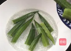 Illustration of how to make pepper and garlic okra 2