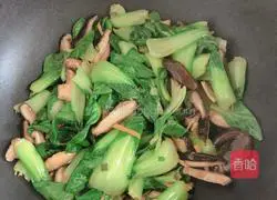 Illustration of how to make oyster sauce, mushrooms and rapeseed 9