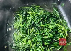 (Homemade) minced garlic Illustration of how to make water spinach 5