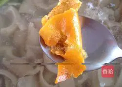 Illustration of how to make pig skin jelly 8