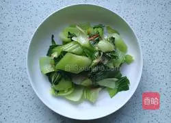 Illustration of how to stir-fry rapeseed with olive oil 8