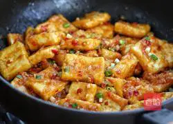 Illustration of how to cook tofu with chopped pepper sauce 10