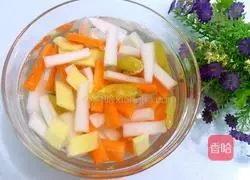 Illustration of how to make spicy and sour pickled radish 9