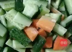 Illustration of how to make spicy and sour cucumber (cold salad) 1