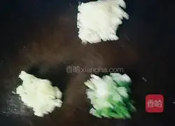 Illustration of how to make simple chicken and tofu 4