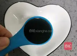 Illustration of how to make oil-consuming lettuce 1