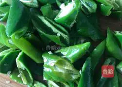 Illustration of how to stew potato slices 2