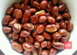 Illustration of how to make spinach and peanuts with vinegar 7