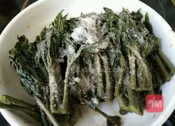 Illustration of how to make fried toon fish 3