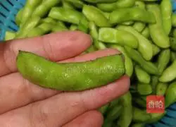 Illustration of how to make edamame beans 1