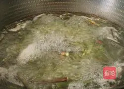 Illustration of how to cook red cowpeas with potatoes 4