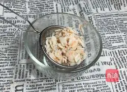 Illustration of how to make spicy stir-fried radish seedlings with shrimp skin 2