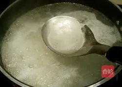 Illustration of how to make crystal pig skin jelly 7