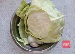Illustration of how to make stir-fried cabbage 2