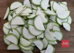 Illustration of how to make fried zucchini with tomatoes 3