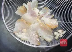 Illustration of how to make peppercorn and king oyster mushroom 7