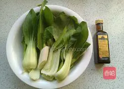 Illustration of how to fry rapeseed with olive oil 2