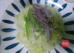 Illustration of how to make cold cabbage 6