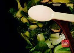 Illustration of how to make mushrooms and rapeseed 6