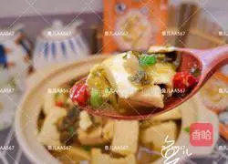 Illustration of how to make golden soup pickled cabbage and tofu 8