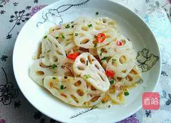 Illustration of how to make spicy and sour lotus root slices 15