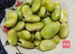 Illustration of how to cook broad beans with leeks 1