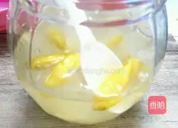 Illustration of how to make delicious pickled pepper chicken feet 6