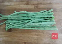 Illustration of how to make long beans with sesame salad dressing 8