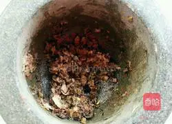 Illustration of how to make spicy shredded chicken 8