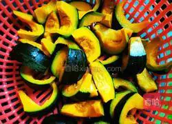 Illustration of how to make garlic pumpkin 1