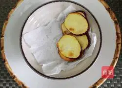 Illustration of how to make non-fried sweet potato slices 5