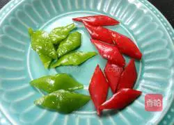 Stir-fried yam and fungus Illustration of how to do it 3