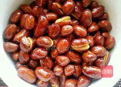 Illustration of how to make secret vinegar peanuts 4