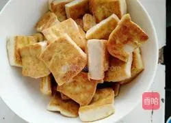 Illustration of braised tofu with mushrooms 9