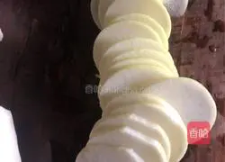 Illustration of how to make sweet and sour radish 1