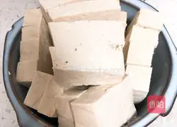 Illustration of how to cook tofu in a casserole 1