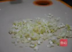 Illustration of how to make cold Houttuynia cordata 3