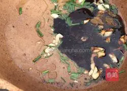 Illustration of how to mix celery and carrots with cauliflower 9