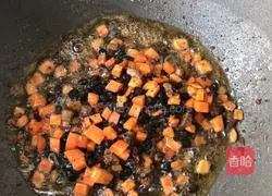 Illustration of how to make a fly head 15