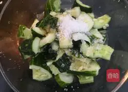 Cold Sweet and Sour Cucumber Recipe Illustration 4