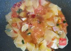 Illustration of how to make tomato and potato slices 5