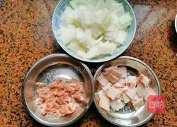 Illustration of how to make braised winter melon with lean meat 2