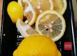 Lemon Passion Fruit Chicken Feet Recipe Illustration 4