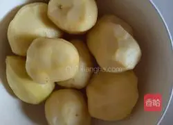 Illustration of how to make sauerkraut and potato slices 1