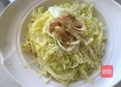 Illustration of how to make cold cabbage 3
