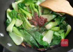 Illustration of how to make vegetables with mushroom sauce 7