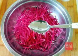 Illustration of how to make sweet and sour radish 8