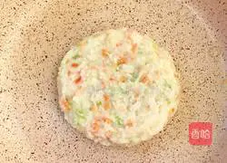 Instructional illustration of pan-fried potato pancakes 9