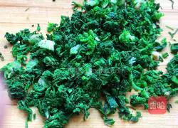 Illustration of how to mix shepherd's purse with dried fragrant 7