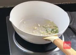 Fried tomatoes and shredded potatoes Illustration of practice 14